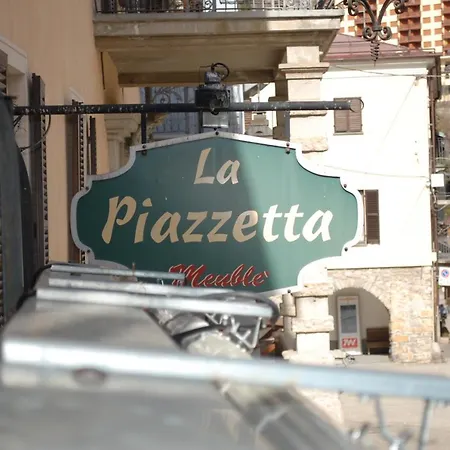 La Piazzetta 3*