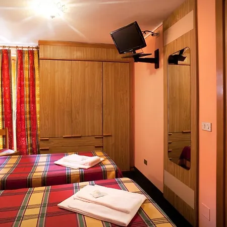 La Piazzetta Szálloda 3*